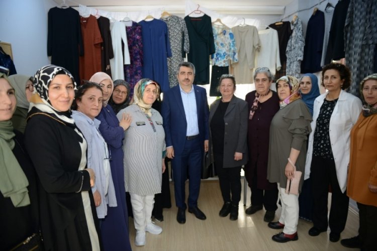 Başkan Oktay Yılmaz, &uuml;reten kadınlarla buluştu