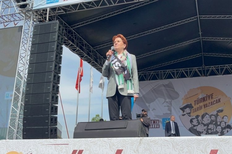 Akşener Bursalılarla buluştu: Sayın Erdoğan ve arkadaşlarını emekli edeceğiz