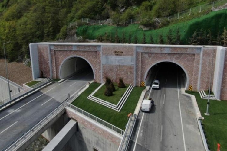 Zigana T&uuml;neli ile 1 saatlik yol 30 dakikaya d&uuml;şecek
