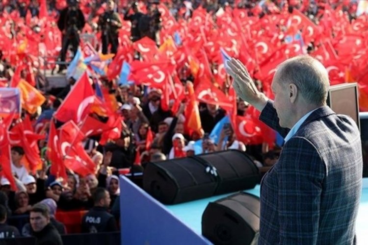 AK Parti İstanbul mitingine hazırlanıyor