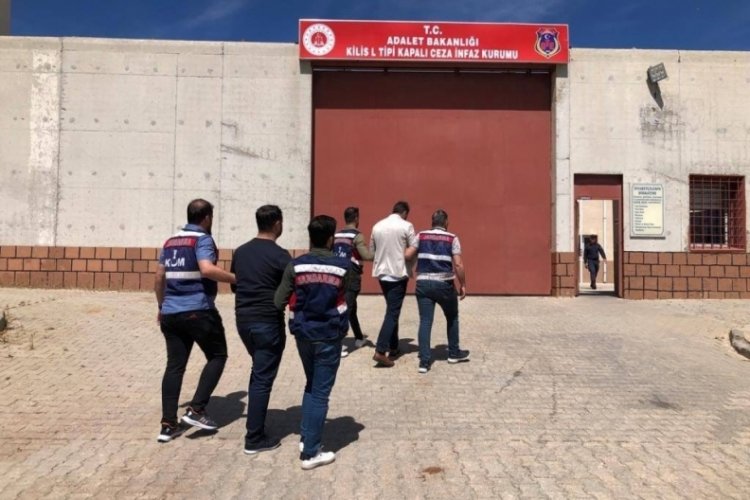 Kilis'te ka&ccedil;ak akaryakıt operasyonunda 2 tutuklama