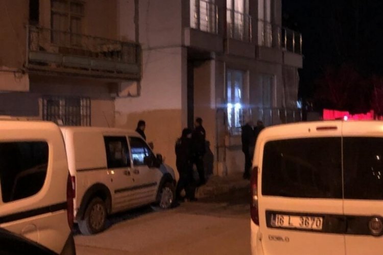 Bursa'da eski kız arkadaşını &ouml;ld&uuml;rd&uuml;ğ&uuml; iddia edilen sanığın davası s&uuml;r&uuml;yor