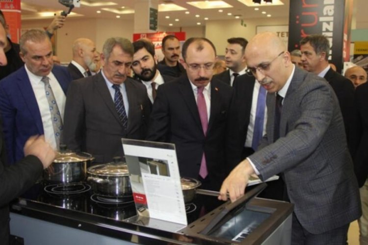 Bakan Muş: &Uuml;lkemizde ge&ccedil;en sene 254 milyar dolarlık bir ihracat yapıldı