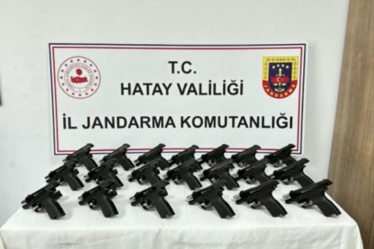 Hatay'da silah ka&ccedil;ak&ccedil;ılarının oyununu jandarma bozdu