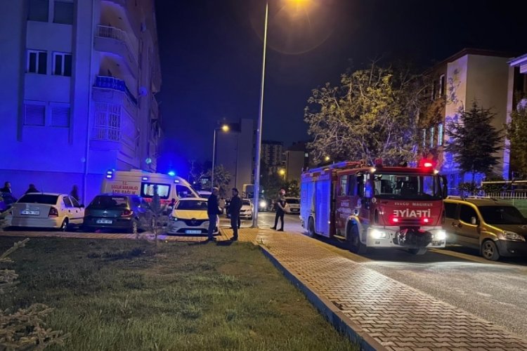 Kayseri'de park halindeki otomobil patladı: 3 yaralı