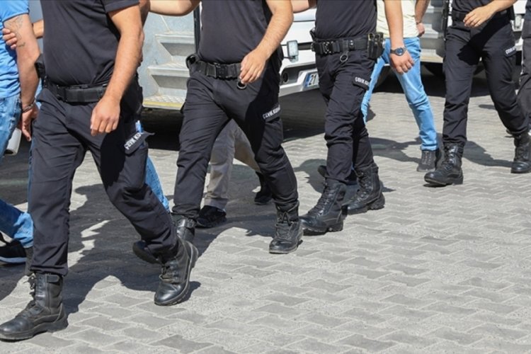 Afyonkarahisar'da torbacılara operasyon: 112 kişi g&ouml;zaltında