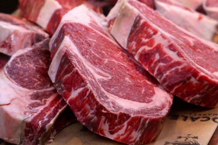 Baki Ersoy m&uuml;jdeyi verdi: Sığır eti satışı 160 TL'den yapılacak
