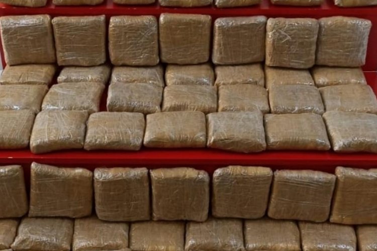Van Emniyet M&uuml;d&uuml;rl&uuml;ğ&uuml;nden eroin operasyonu