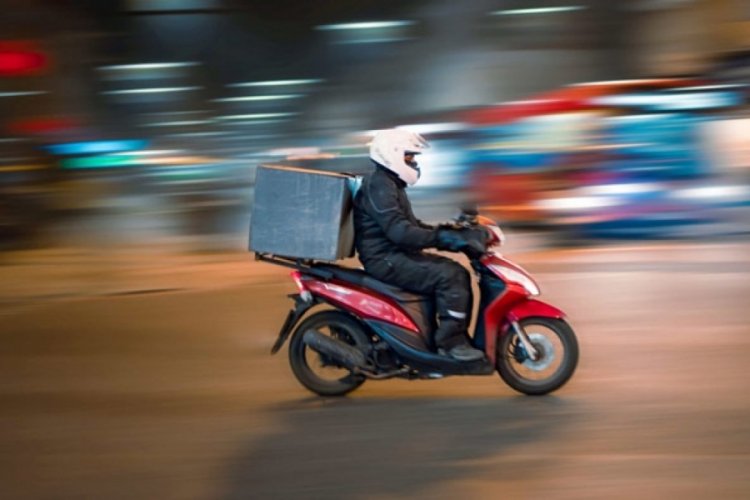 Bakanlık motokuryeler i&ccedil;in yasal d&uuml;zenlemeye gidiyor