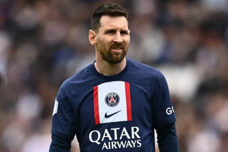 Messi'den &ouml;z&uuml;r mesajı