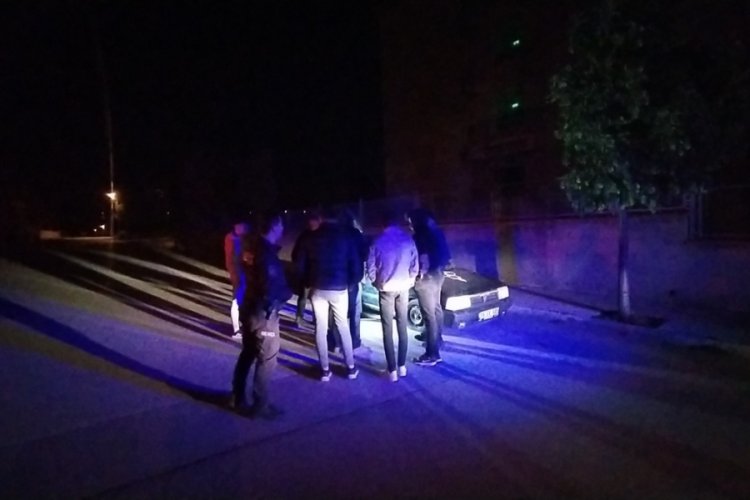 &Ccedil;orum'da seyir halindeki araca pompalı t&uuml;fek ile ateş edildi!
