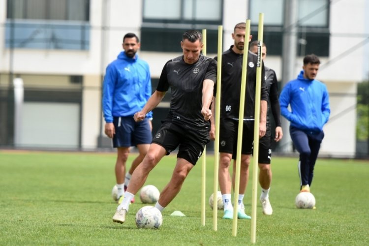 Manisa FK, G&ouml;ztepe ma&ccedil;ına hazır