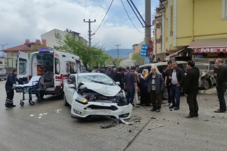 Kastamonu'da kaza: 3 yaralı