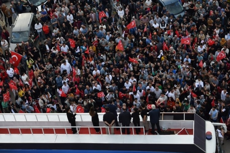 Sinan Oğan memleketi Iğdır'da