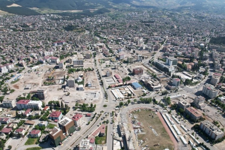 Depremden 3 ay sonra Kahramanmaraş havadan g&ouml;r&uuml;nt&uuml;lendi