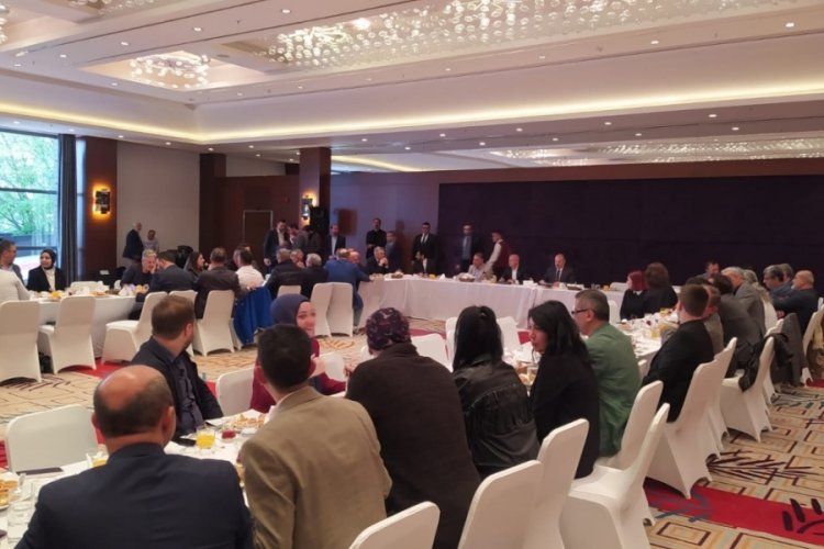 Bakan Varank Bursa basını ile buluştu