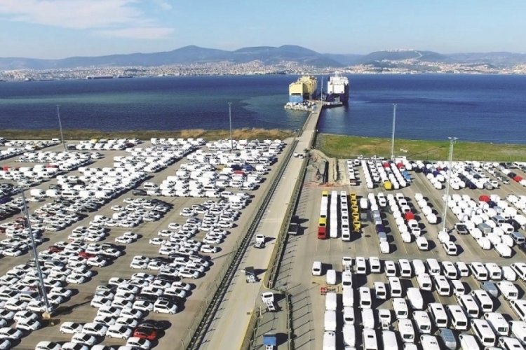 Otomotivde Nisan ayı ihracatı 2,7 milyar dolar