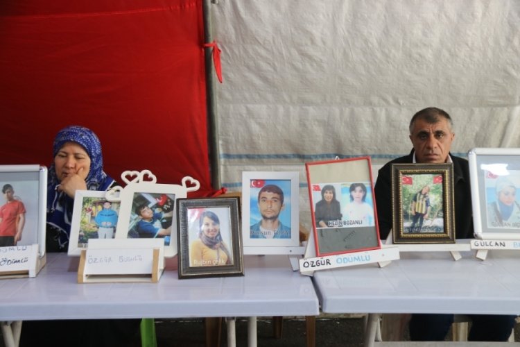 Diyarbakır'da evlat n&ouml;beti bin 343 g&uuml;nd&uuml;r devam ediyor