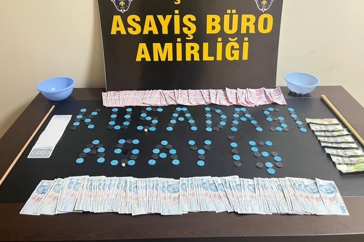 Aydın Kuşadası'nda kumar operasyonu: 16 g&ouml;zaltı
