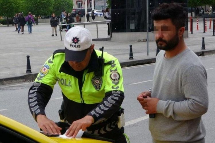 İstanbul'da taksimetreyi a&ccedil;madı turistten 2 bin 750 lira para istedi