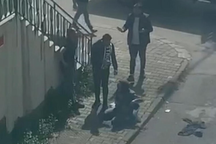 İstanbul'da boşanma aşamasında olduğu eşini zorla eve g&ouml;t&uuml;rmek istedi!