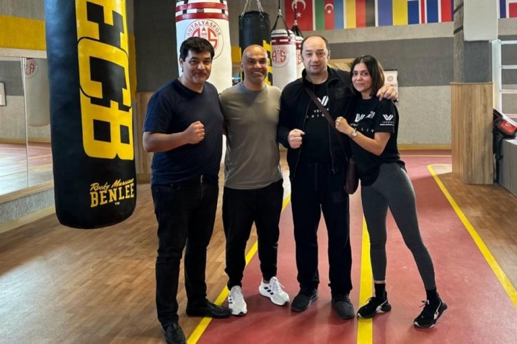 EC Boxing boks kul&uuml;b&uuml;, Antalya'da şube a&ccedil;tı