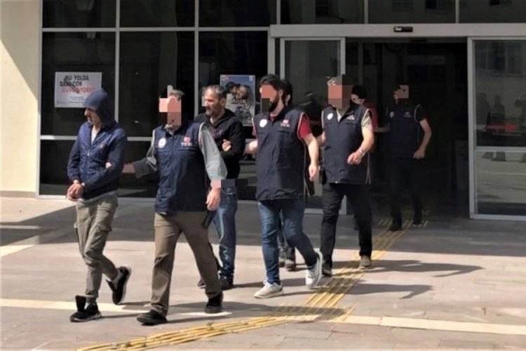 Bursa'da DEAŞ operasyonu! 9 ş&uuml;pheli g&ouml;zaltında