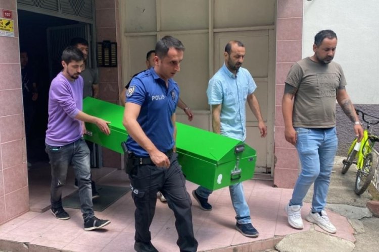 Adana'da 2 &ccedil;ocuk annesi, evinde &ouml;l&uuml; olarak bulundu