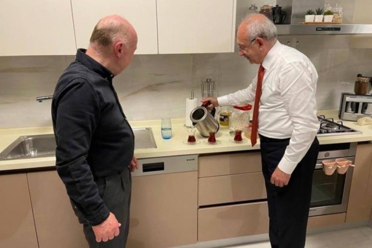 Kılı&ccedil;daroğlu'ndan tepki &ccedil;eken pankarta cevap:  Alın şimdi bu fotoğrafı pankartınıza koyun