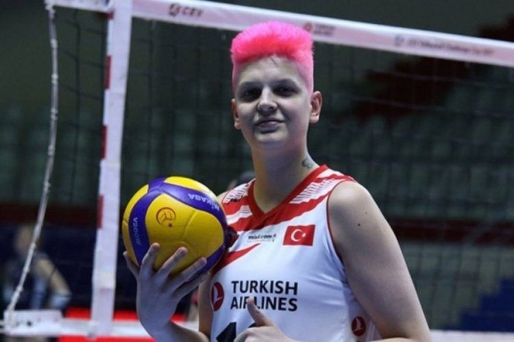 Ebrar Karakurt, yıldız futbolcunun taklidini yaptı!