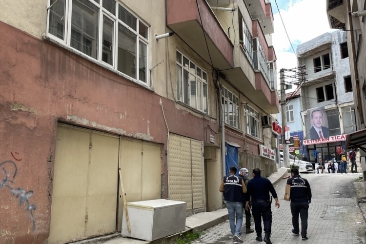 Kastamonu'da bir bebek evde &ouml;l&uuml; bulundu