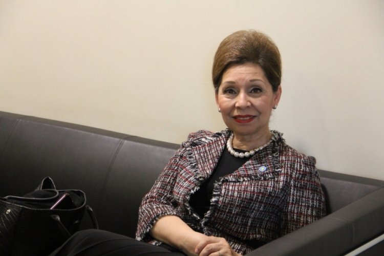 Atabay'dan anneler g&uuml;n&uuml; mesajı: Anneler olarak T&uuml;rkiye'ye m&uuml;thiş bir hediye vereceğiz