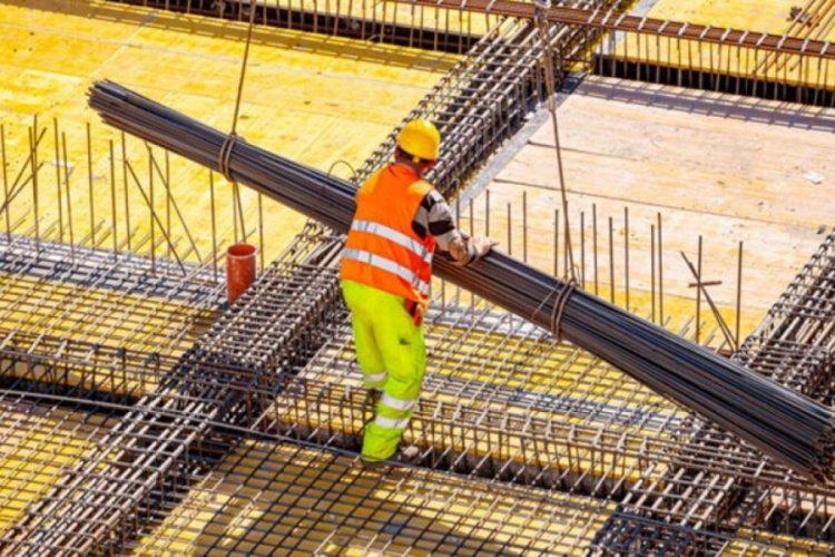 İnşaat maliyet endeksi yıllık y&uuml;zde 60,70 arttı