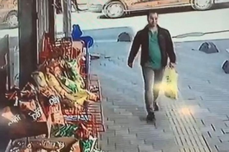 İstanbul'da ev kadınlarını 'polisim' diyerek dolandıran ş&uuml;pheli yakalandı