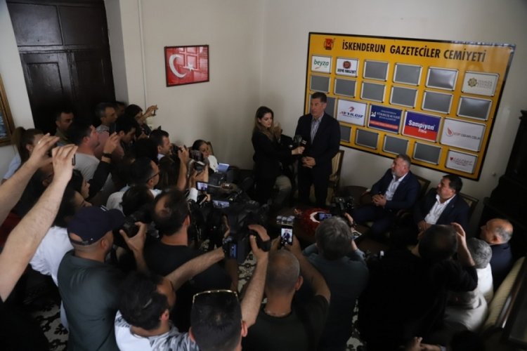 Sinan Oğan Hatay'da Gazeteciler Cemiyeti'ni ziyaret etti