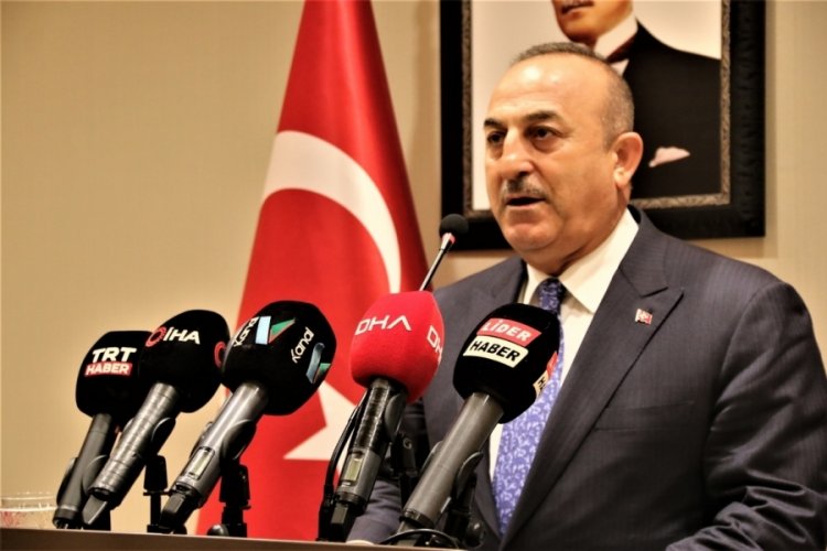 Bakan Mevlut &Ccedil;avuşoğlu'ndan sığınmacı a&ccedil;ıklaması