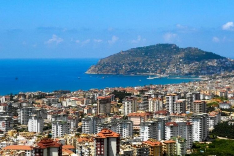 Antalya'da deniz manzaralı evin yıllık kirası 3,5 milyon lira