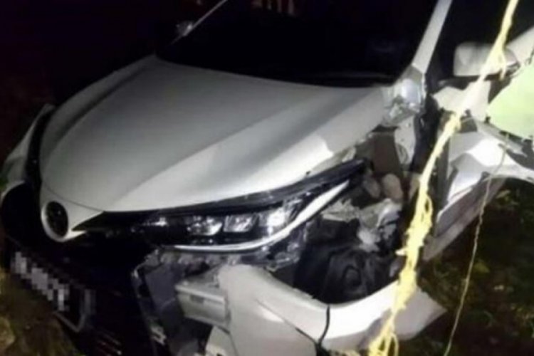Malezya'da 6 ve 3 yaşındaki kardeşler oyuncak almak i&ccedil;in arabayı ka&ccedil;ırdı