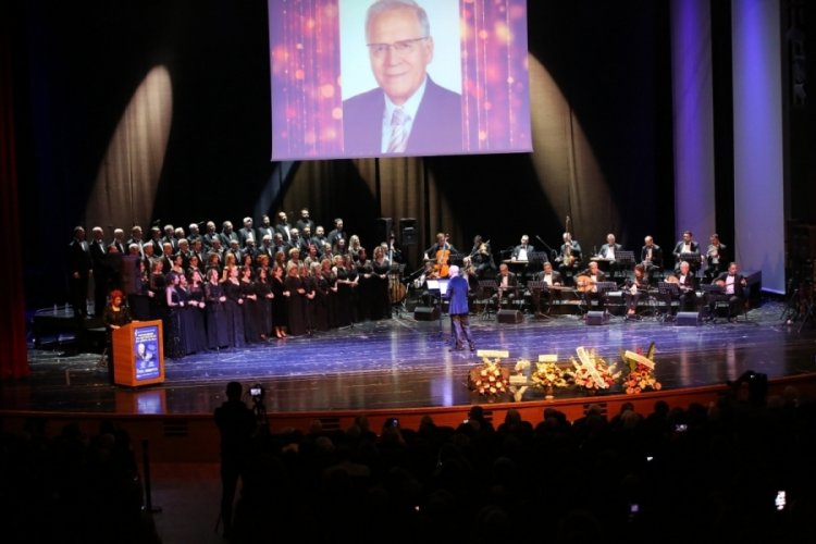 Bursa B&uuml;y&uuml;kşehir Belediyesi'nden &Ccedil;elikkol'a vefa konseri