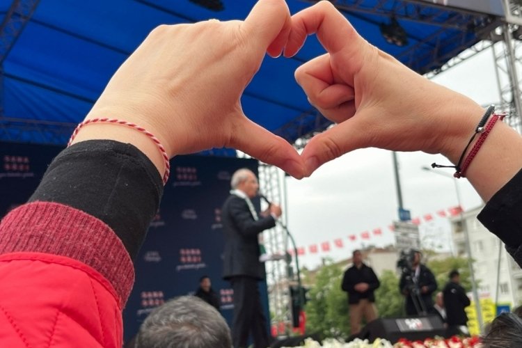 Kılı&ccedil;daroğlu Bursa'dan seslendi: Biz bu &uuml;lkeyi zengin edeceğiz!