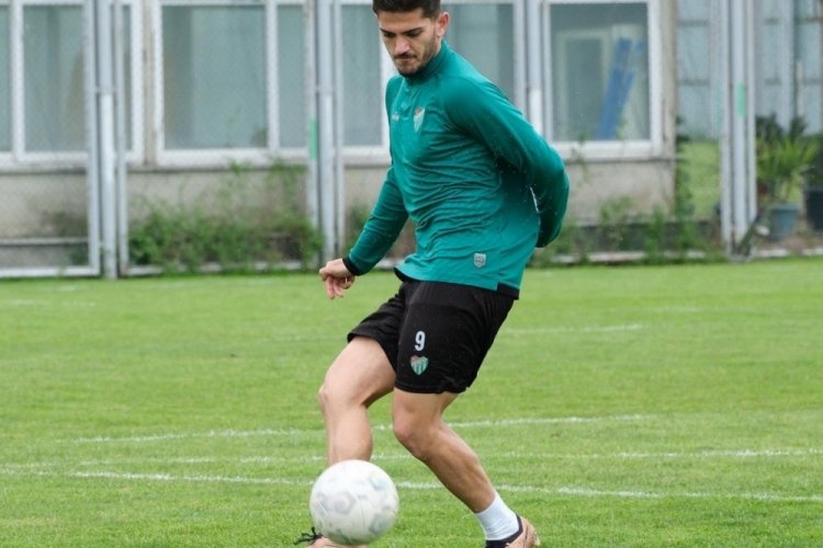 Bursaspor antrenmanda dayanıklılık &ccedil;alıştı