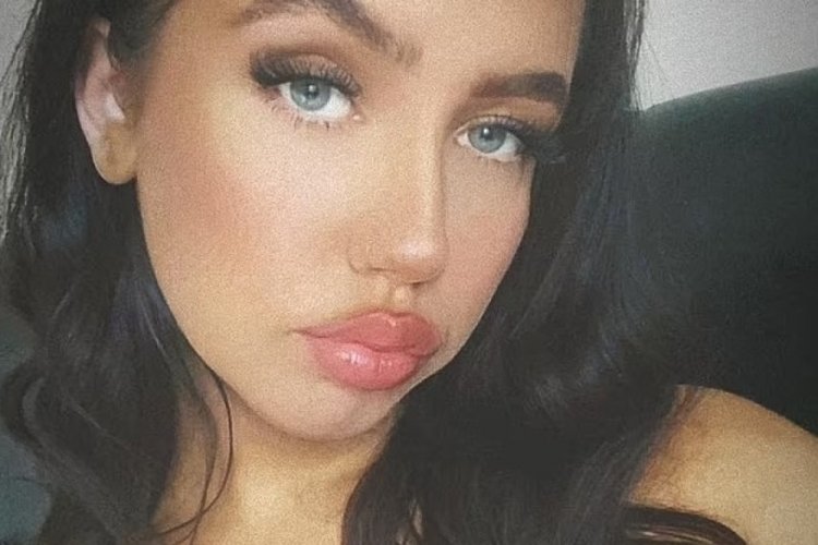 Anne babası evdeyken doğum yapan 15 yaşındaki kız, bebeğini boğup &ccedil;&ouml;pe attı