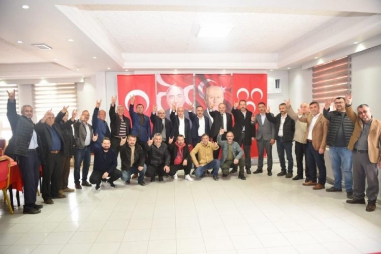 İYİ Partili meclis &uuml;yesi, MHP'ye katıldı!