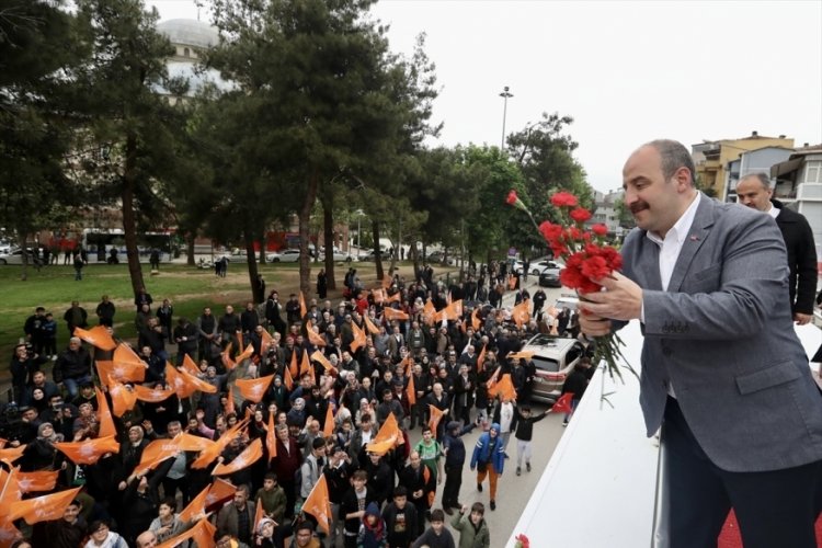 Sanayi ve Teknoloji Bakanı Varank, Bursa Dikkaldırım'da konuştu