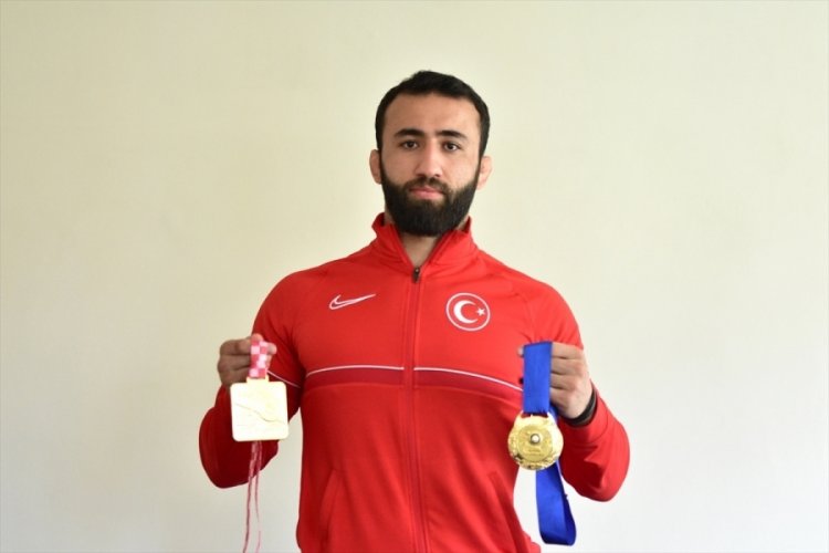 Burhan Akbudak, g&ouml;z&uuml;n&uuml; Paris 2024'e &ccedil;evirdi
