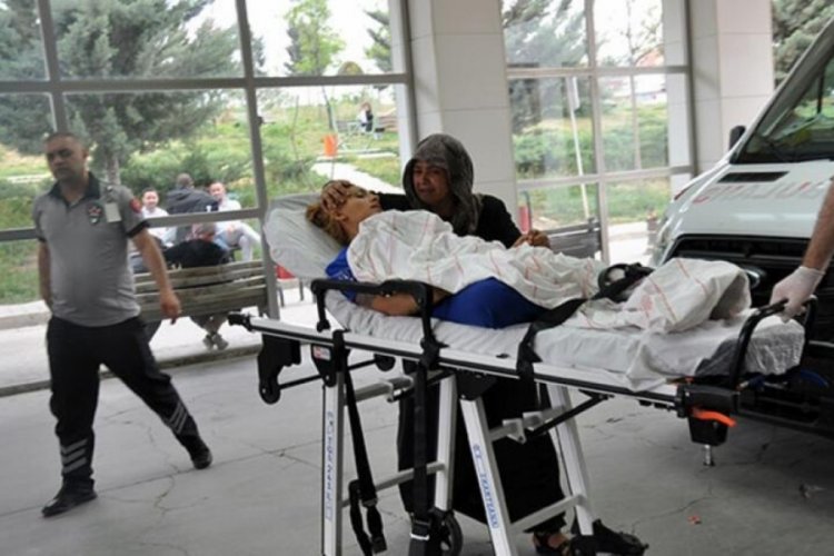 Eşini bı&ccedil;aklayıp, intihara kalkışan koca tutuklandı