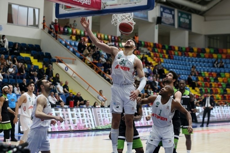 Manisa B&uuml;y&uuml;kşehir Belediyespor, deplasmanda Konyaspor Basketbol'u yendi