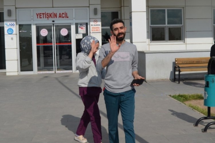 Aksaray'da sağlık &ccedil;alışanlarını darp ettiler!