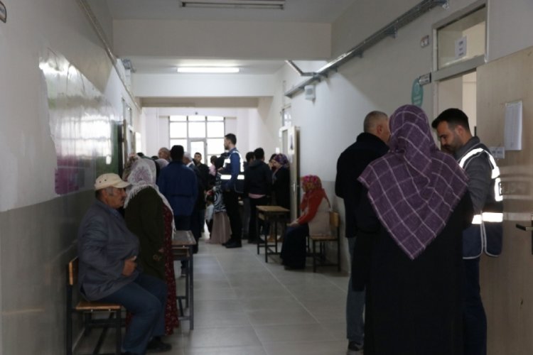HDP Eş Genel Başkanı Pervin Buldan, oyunu kullandı