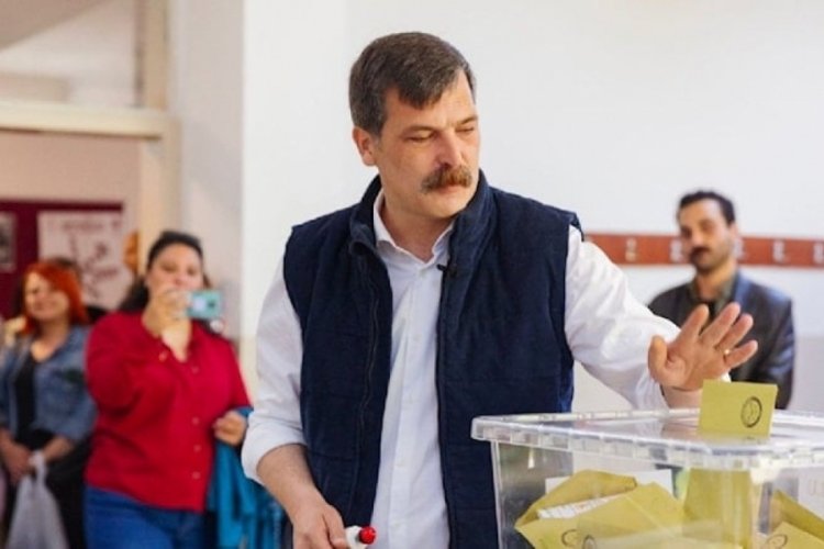 TİP Genel Başkanı Erkan Baş oyunu kullandı